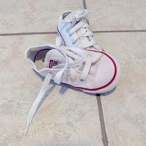 Toddler 7c White Converse